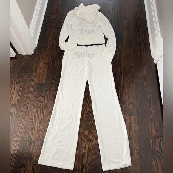 Juicy Couture white Velvet Bling Hoodie and Pant Set 💋 - Picture 2 of 8